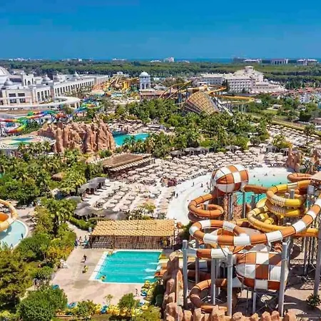 Sahnaz Suits Belek