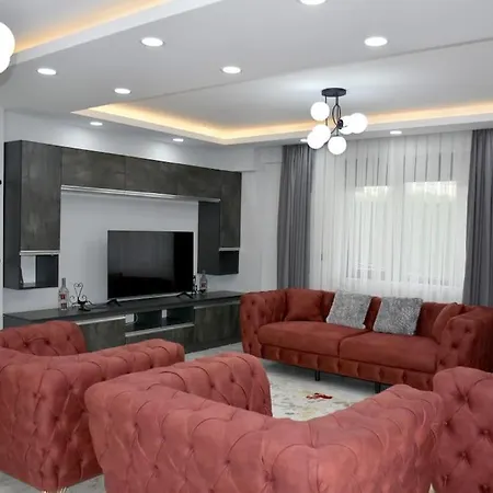 Holiday home Sahnaz Suits *