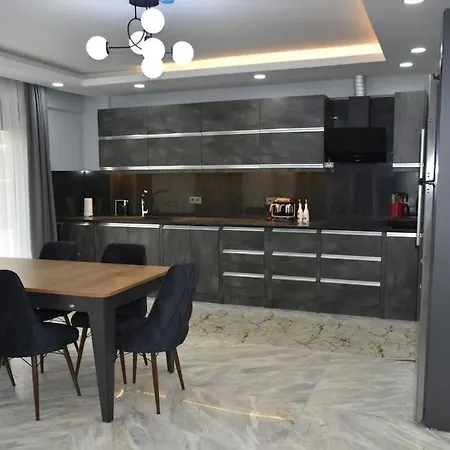 Holiday home Sahnaz Suits